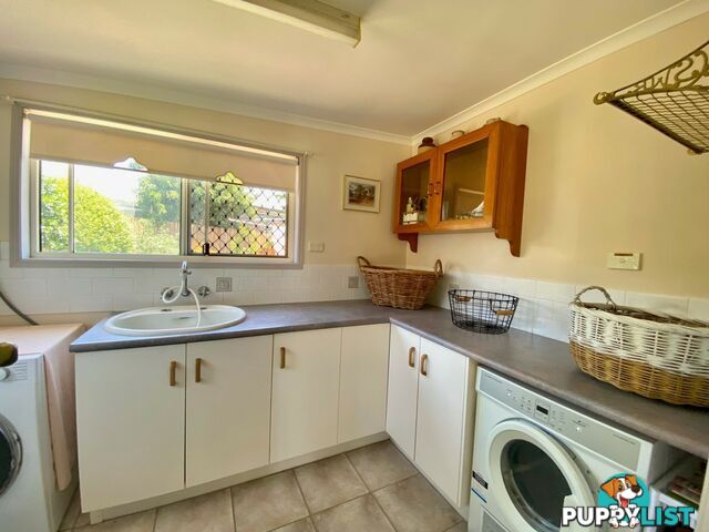 3 Amanda Court TANNUM SANDS QLD 4680