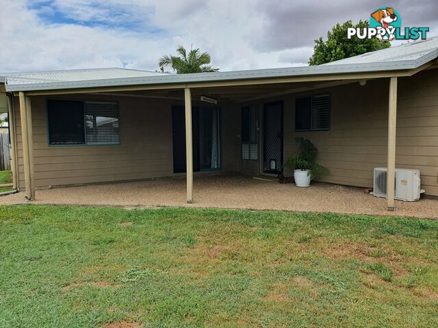 11 Wattora Close BOYNE ISLAND QLD 4680