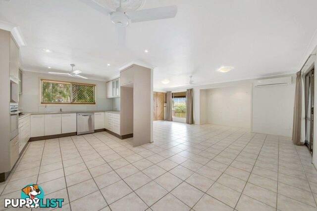 32 Pleasant Avenue TANNUM SANDS QLD 4680