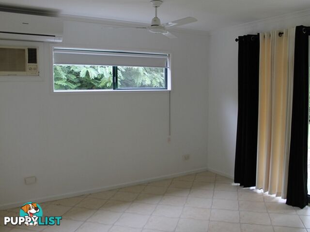 22 MOUNTER STREET BOYNE ISLAND QLD 4680