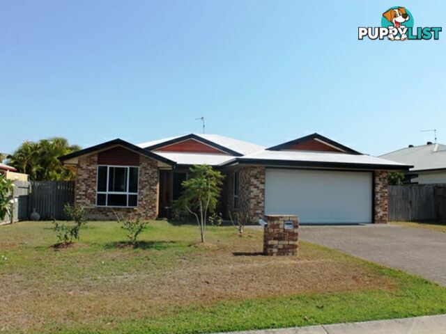 35 Golf View Drive BOYNE ISLAND QLD 4680