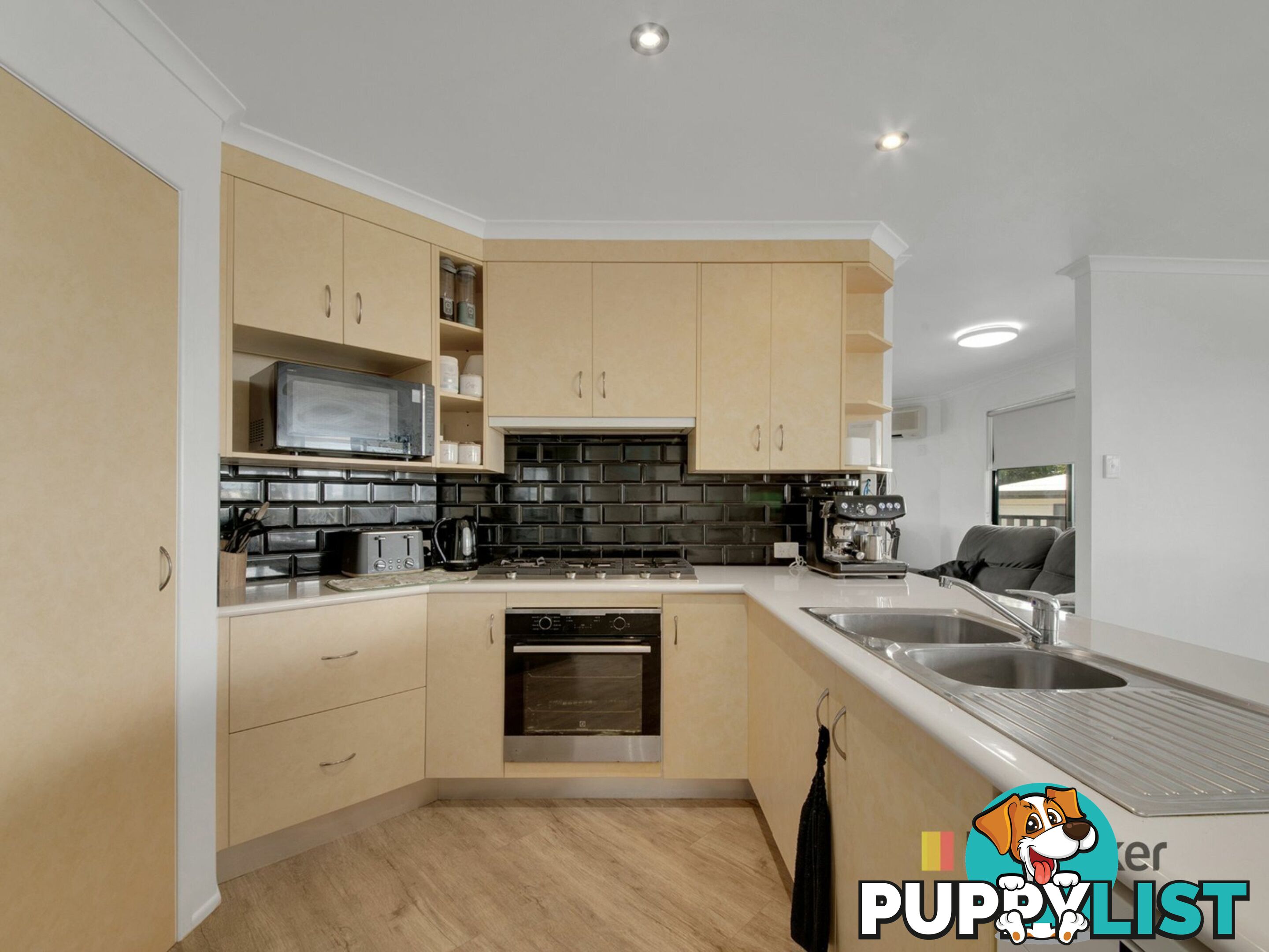 83 Hampton Drive TANNUM SANDS QLD 4680