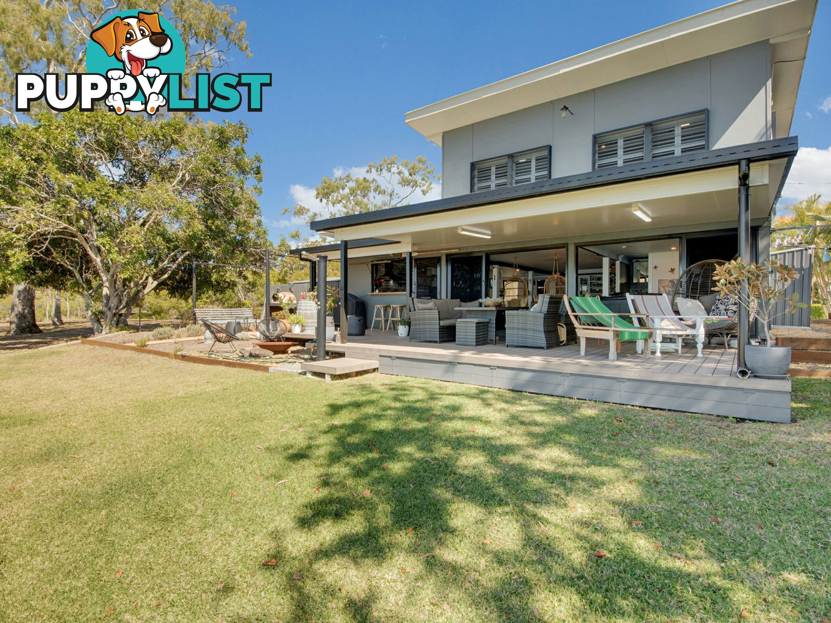 2 Island Esplanade BOYNE ISLAND QLD 4680