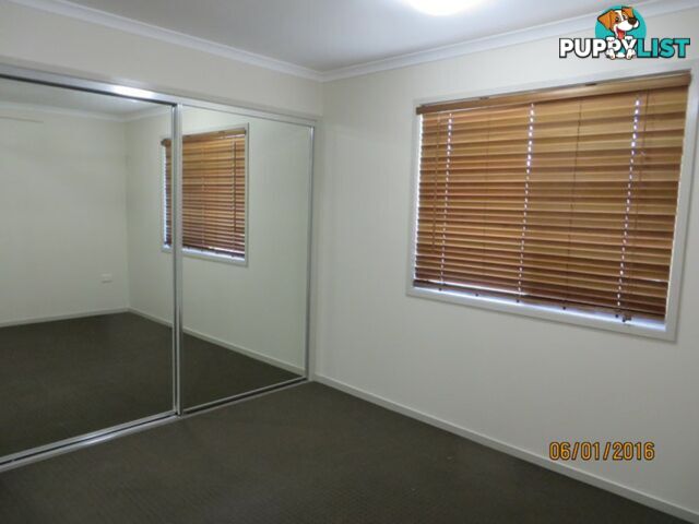 9 Belah Court BOYNE ISLAND QLD 4680