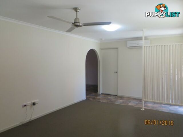 9 Belah Court BOYNE ISLAND QLD 4680
