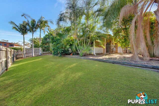 1 Creswell Court TANNUM SANDS QLD 4680