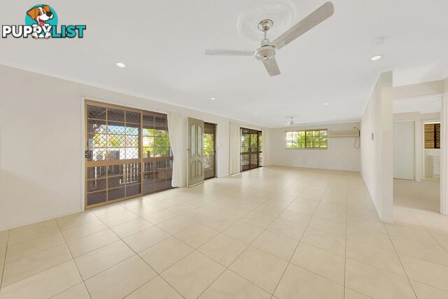 1 Creswell Court TANNUM SANDS QLD 4680