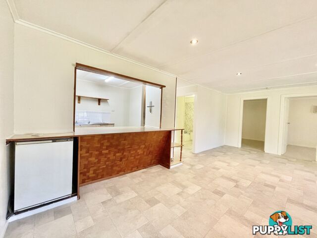 6 Scoines Street TURKEY BEACH QLD 4678