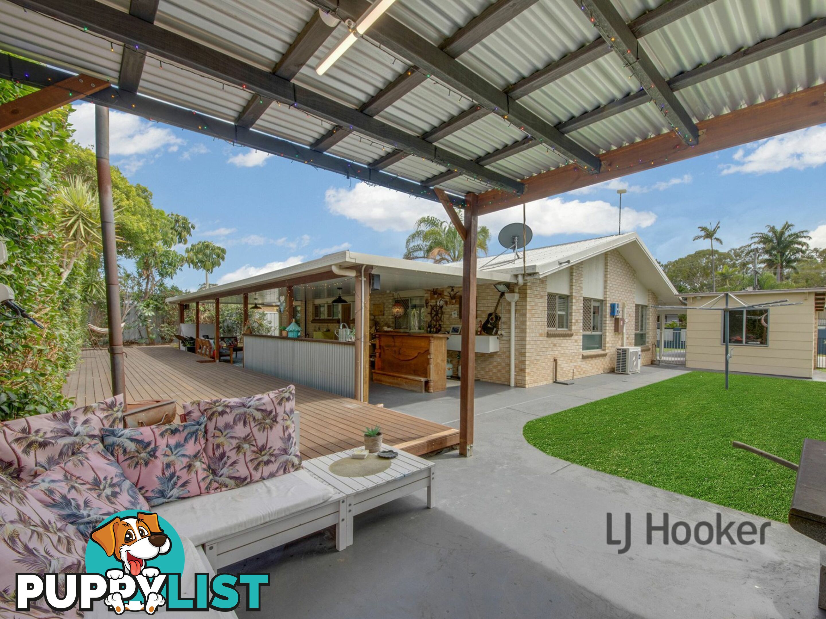 17 Alkina Crescent BOYNE ISLAND QLD 4680