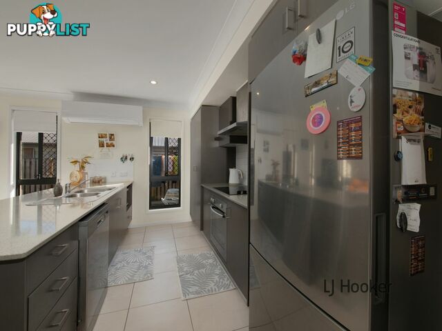 26 Jardine Crescent BOYNE ISLAND QLD 4680