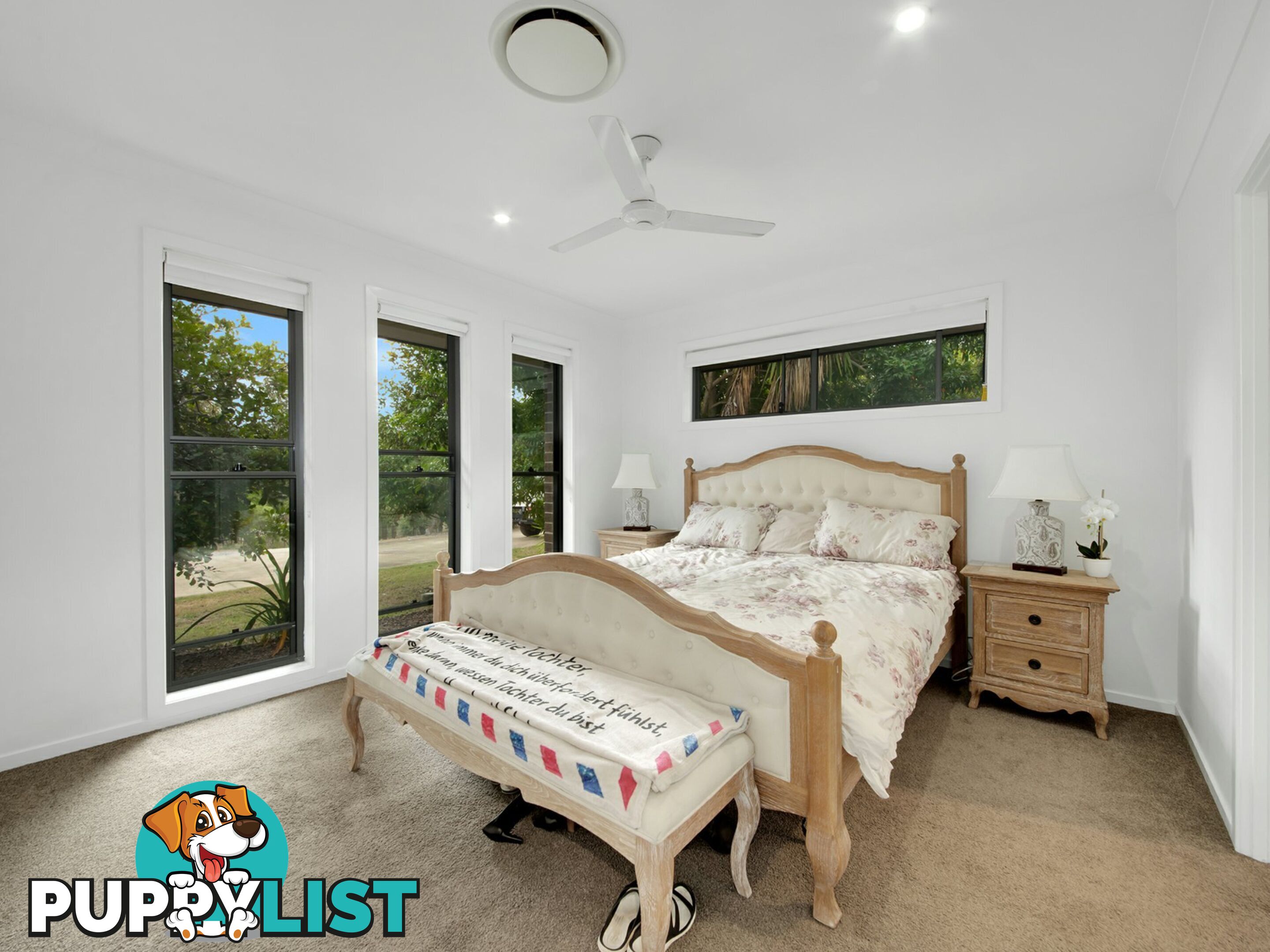 1 Tulipwood Circuit BOYNE ISLAND QLD 4680