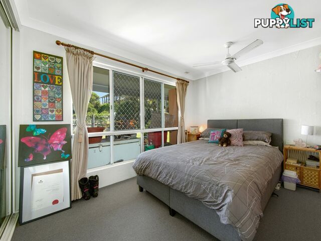 39 Brin Street BOYNE ISLAND QLD 4680