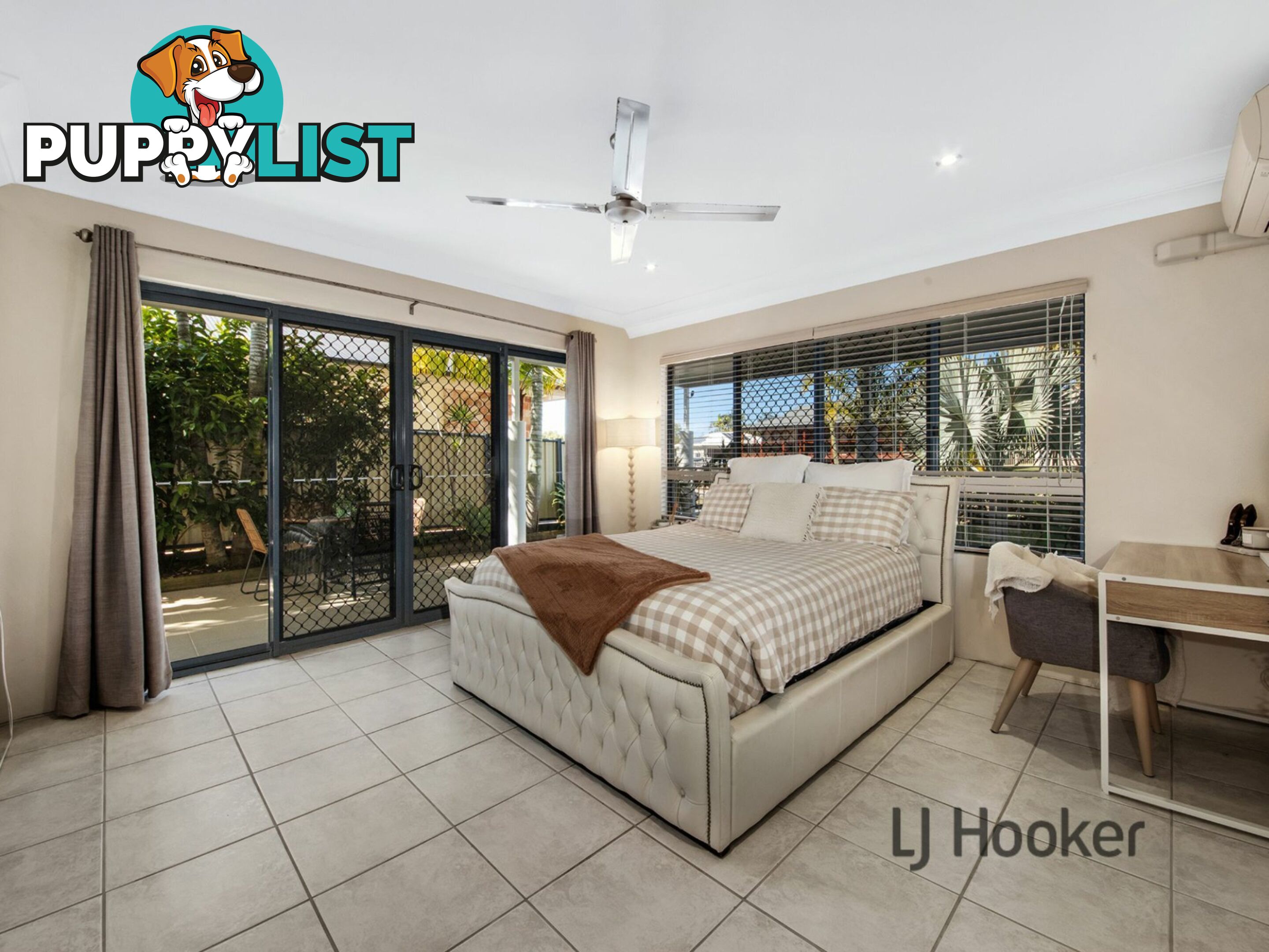 12 Lighthouse Drive BOYNE ISLAND QLD 4680