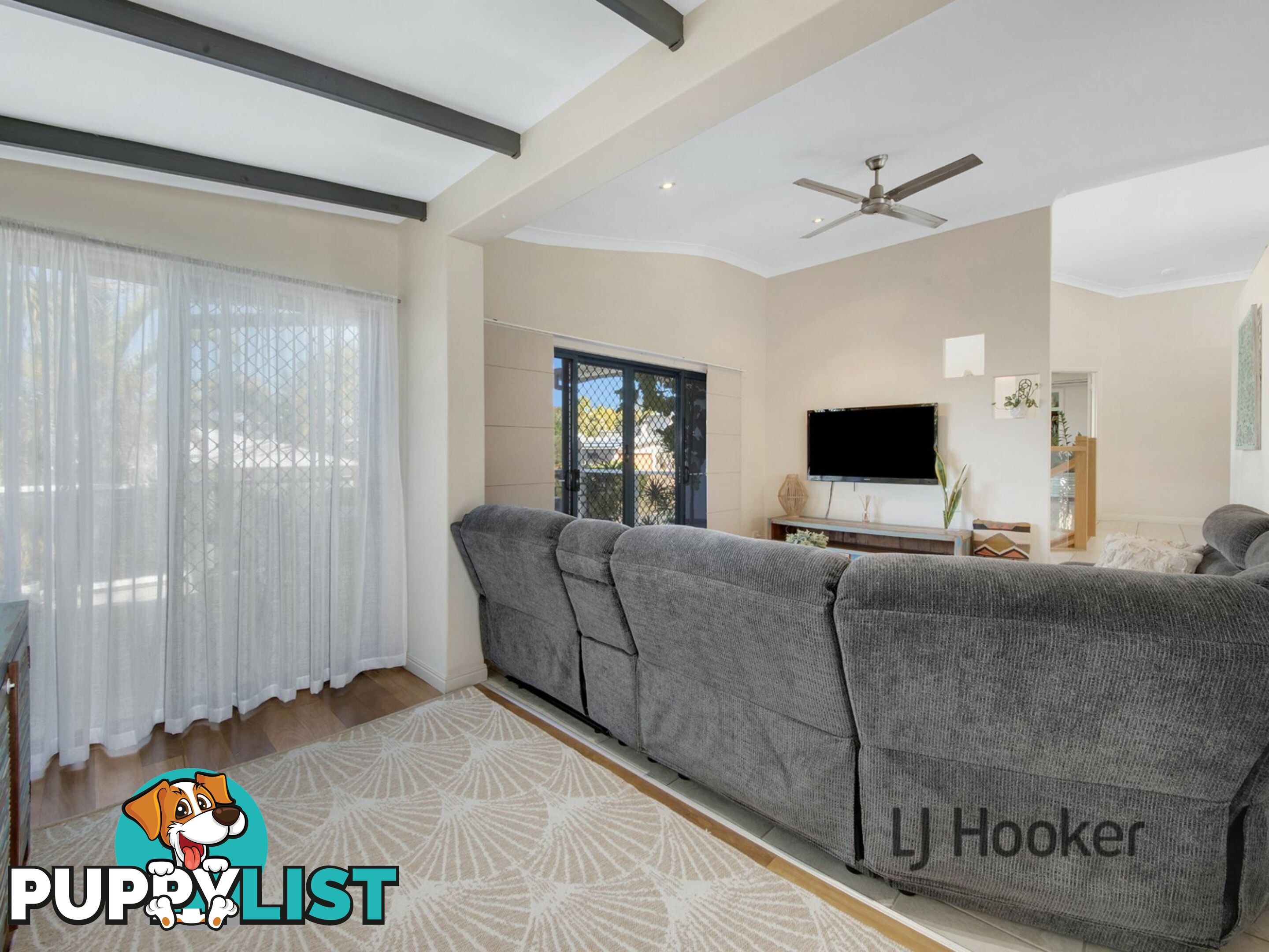 12 Lighthouse Drive BOYNE ISLAND QLD 4680