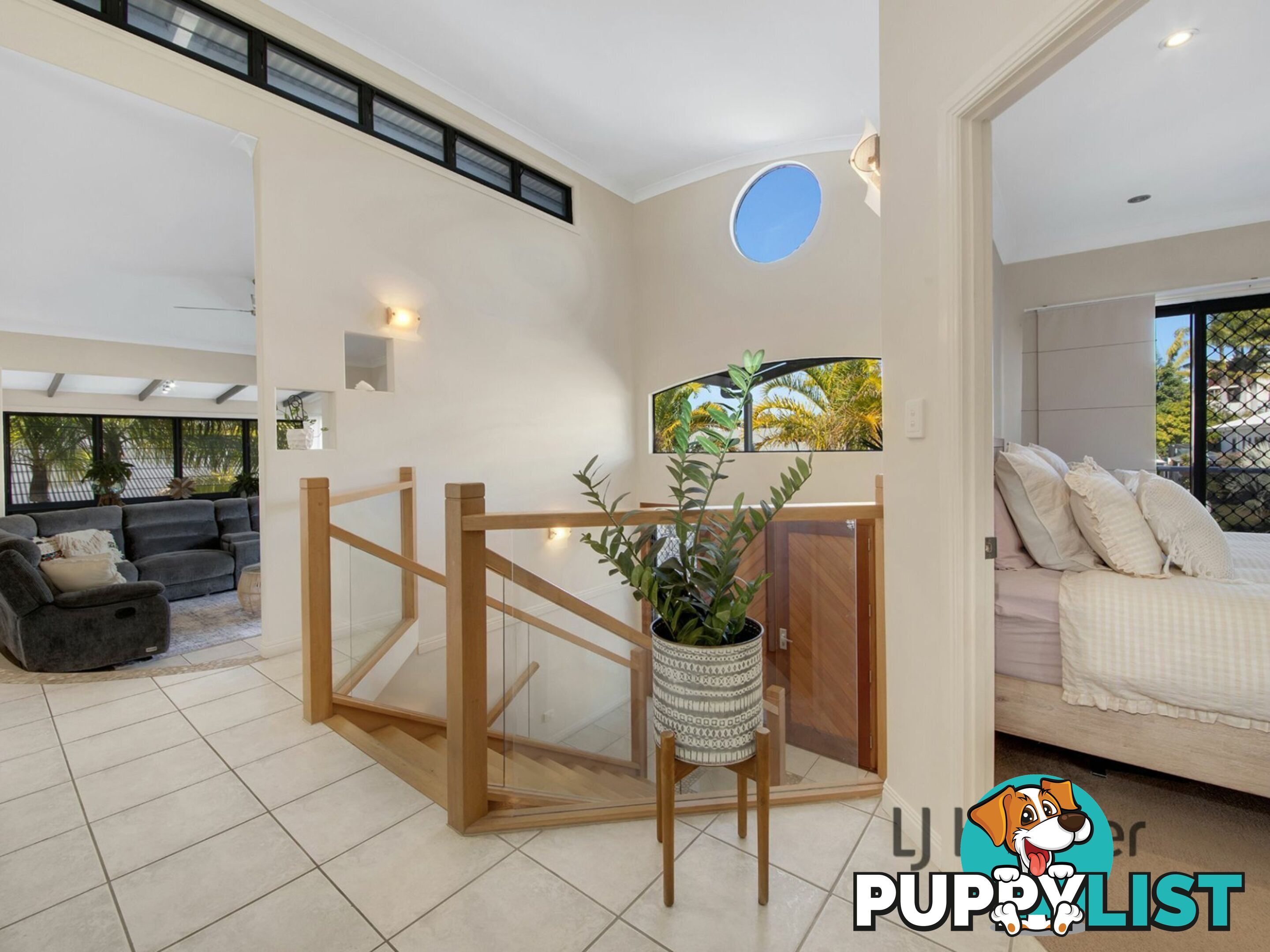 12 Lighthouse Drive BOYNE ISLAND QLD 4680