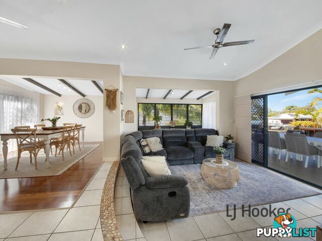 12 Lighthouse Drive BOYNE ISLAND QLD 4680