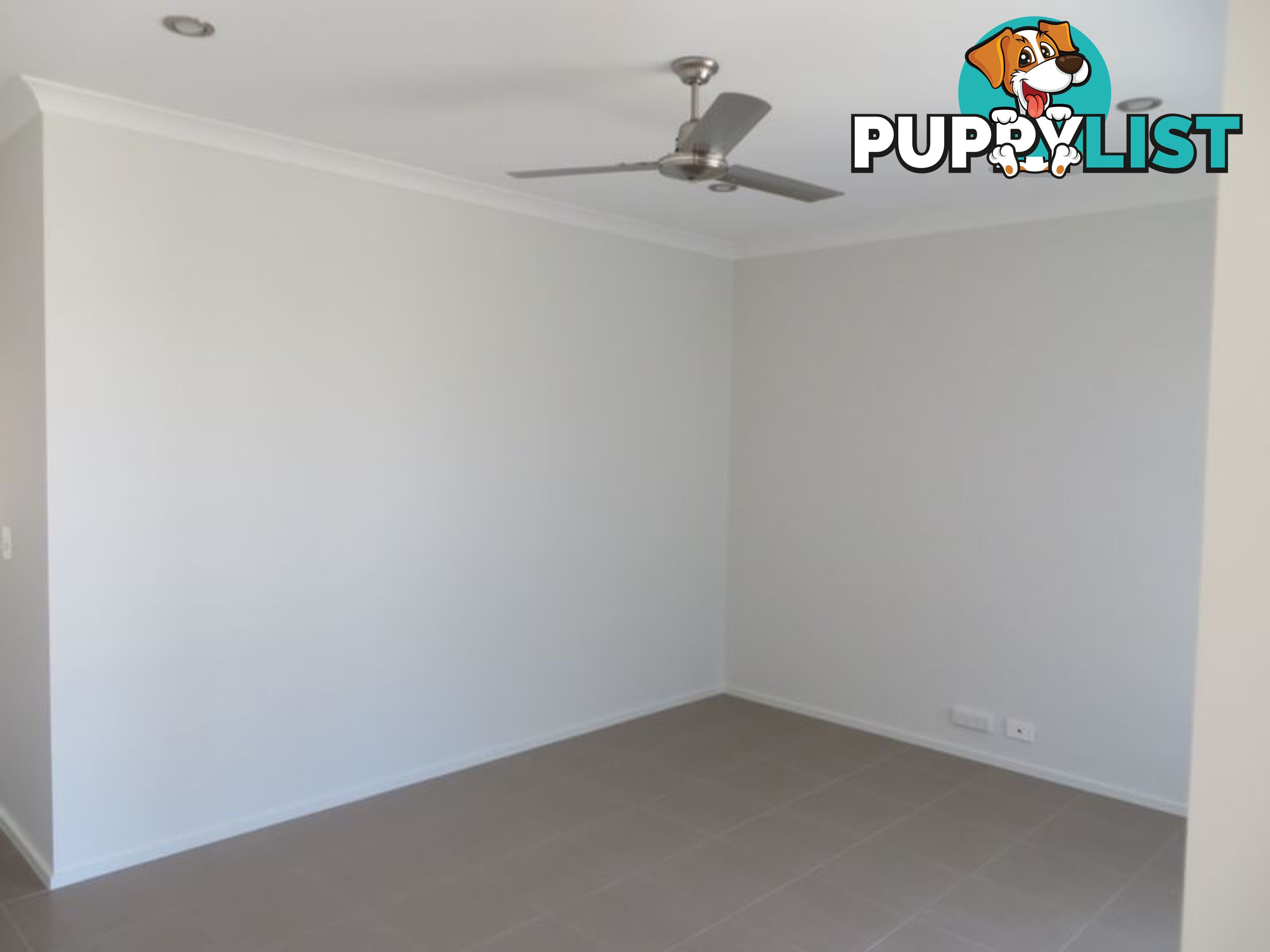 32 KOOLIVOO PARADE BOYNE ISLAND QLD 4680