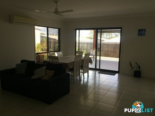 6 Stella Street BOYNE ISLAND QLD 4680