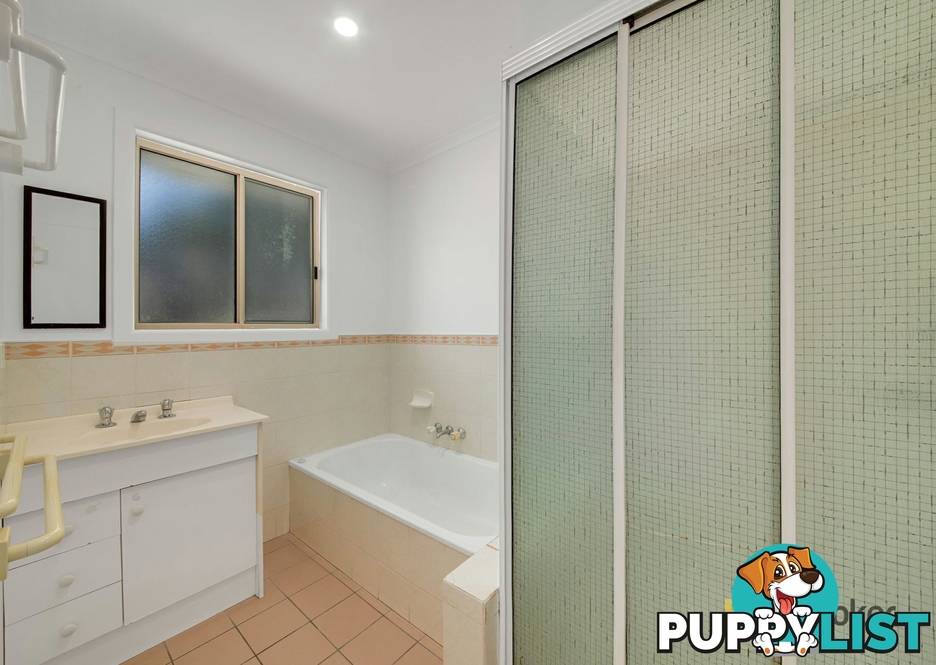 9 Polmaise Street BOYNE ISLAND QLD 4680