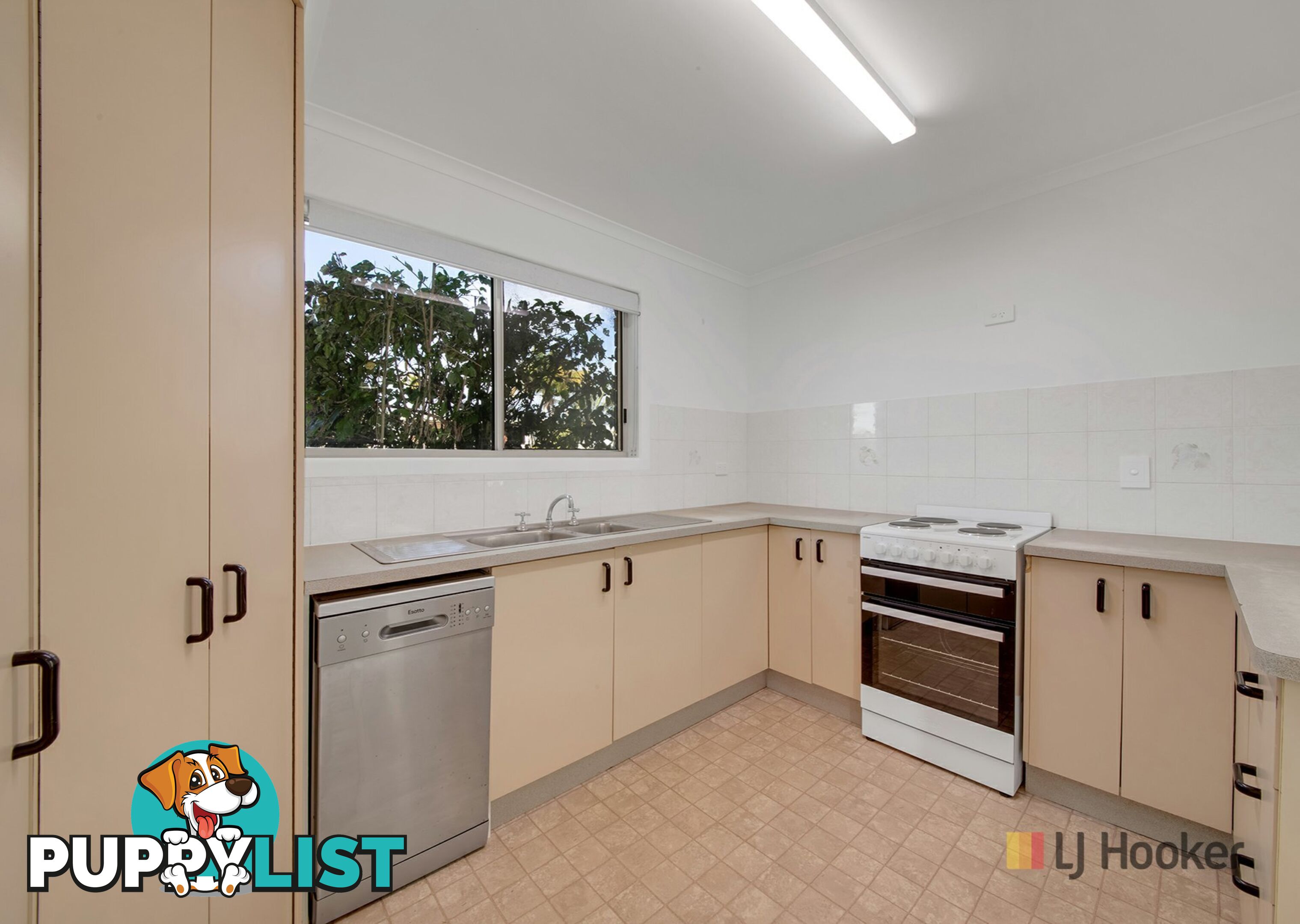 9 Polmaise Street BOYNE ISLAND QLD 4680