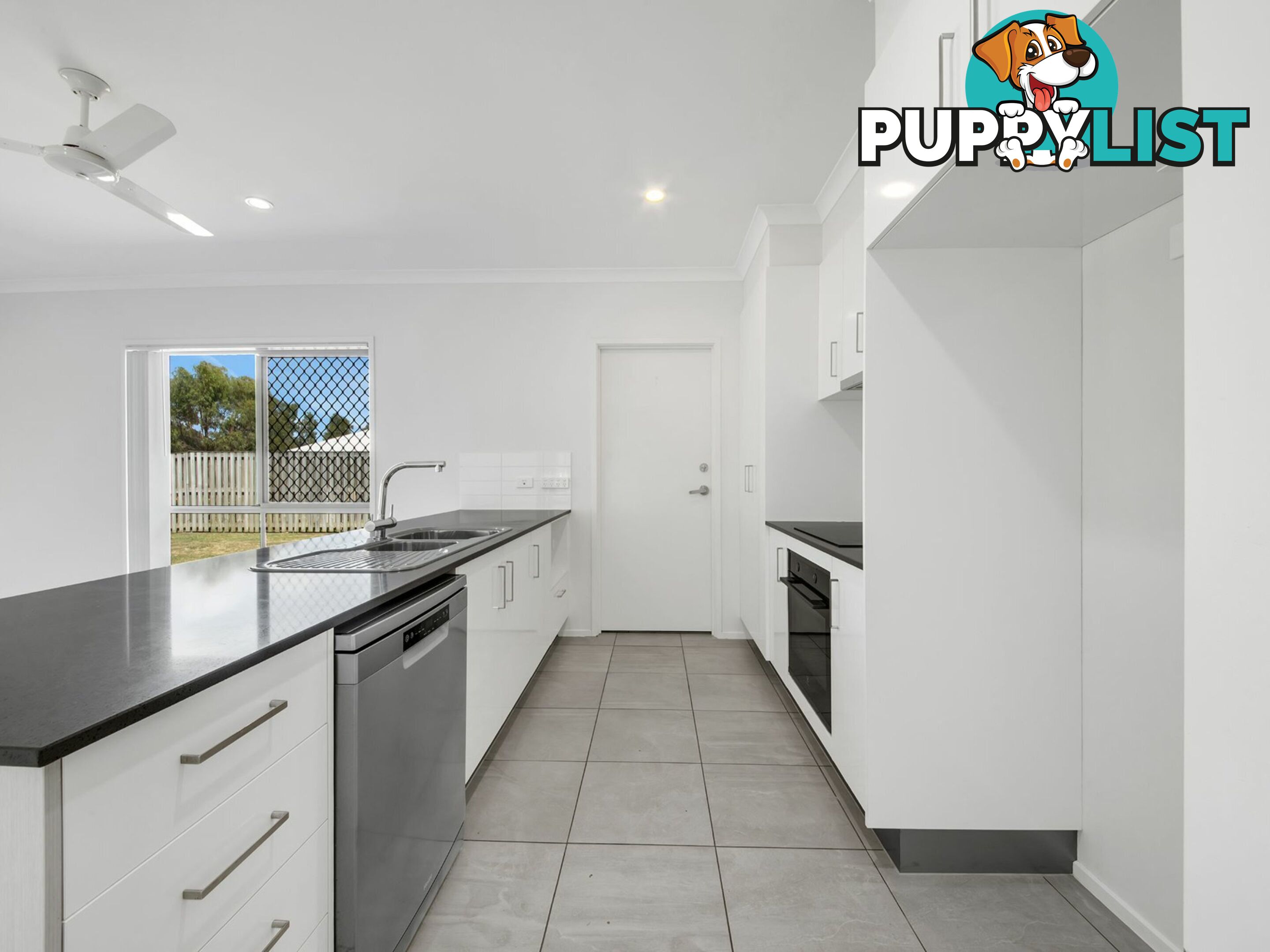 18 Brush Tail Court BOYNE ISLAND QLD 4680