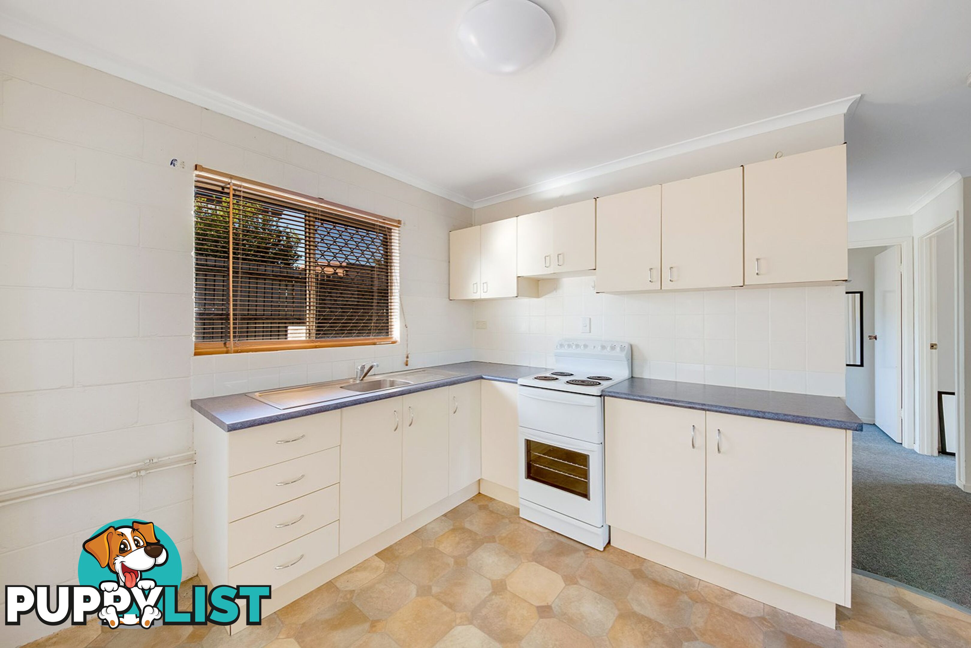 10 Pleasant Avenue TANNUM SANDS QLD 4680