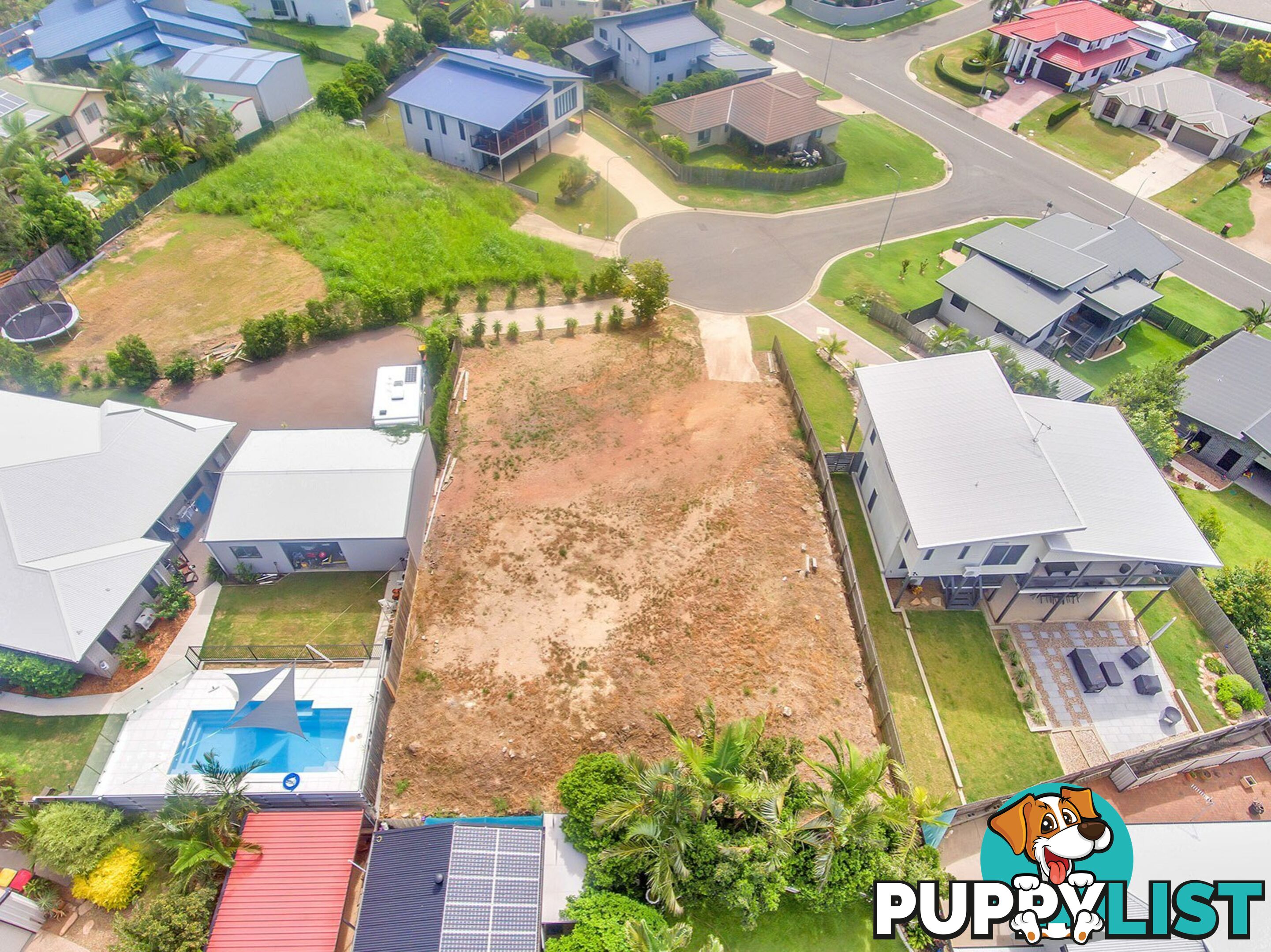 5 Danielle Court BOYNE ISLAND QLD 4680