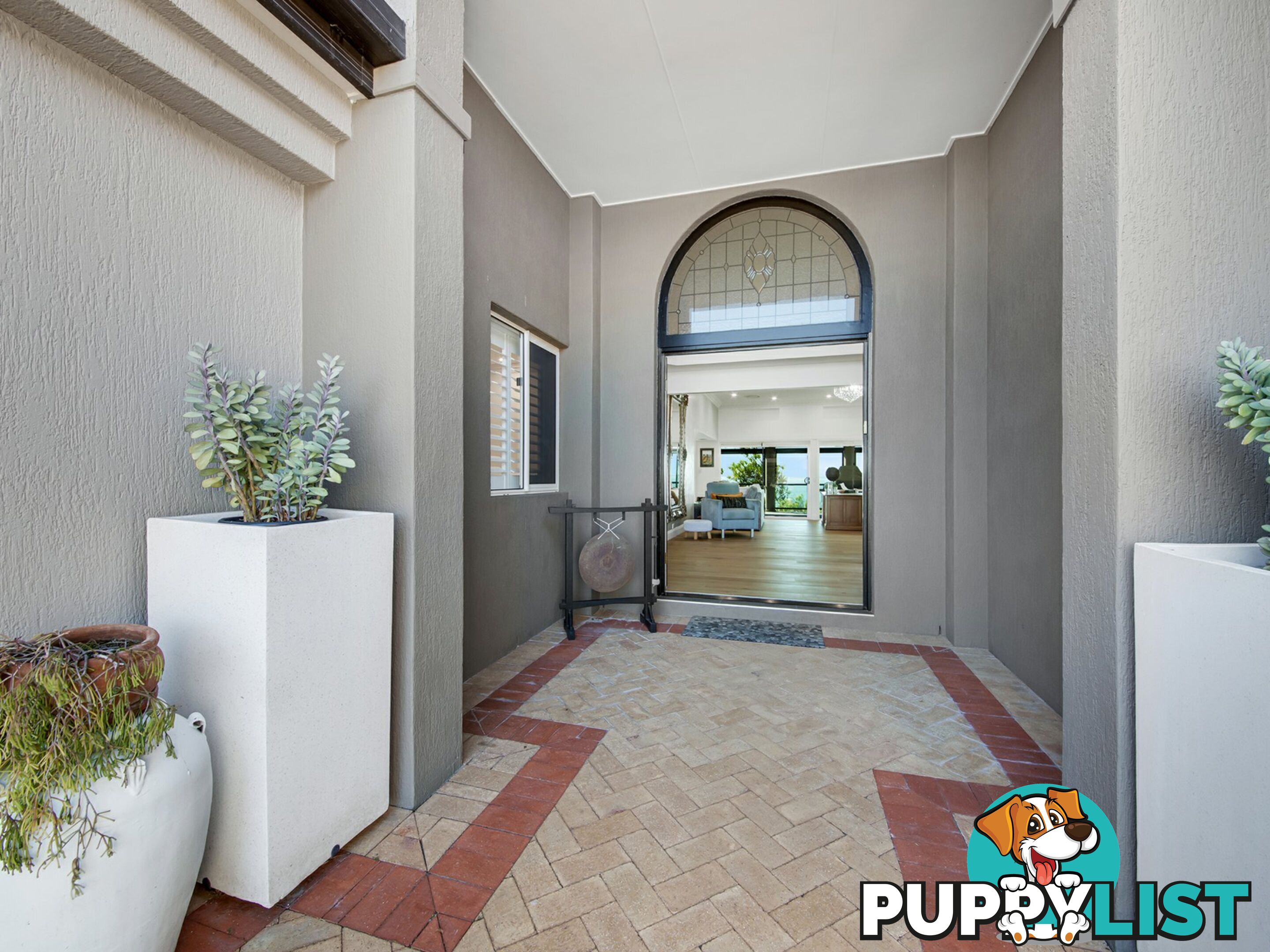 6 The Esplanade BARNEY POINT QLD 4680