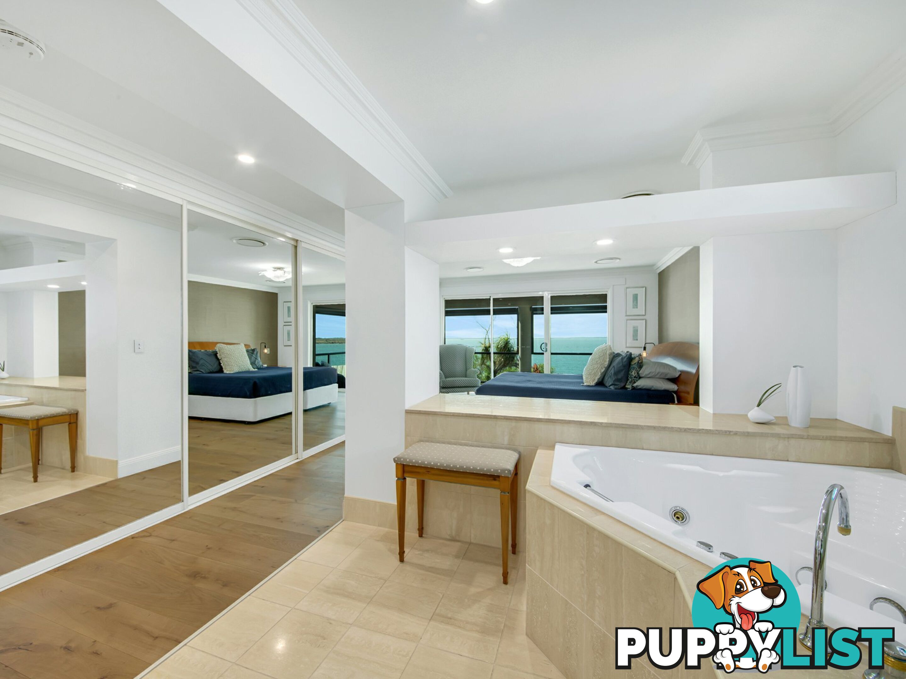 6 The Esplanade BARNEY POINT QLD 4680