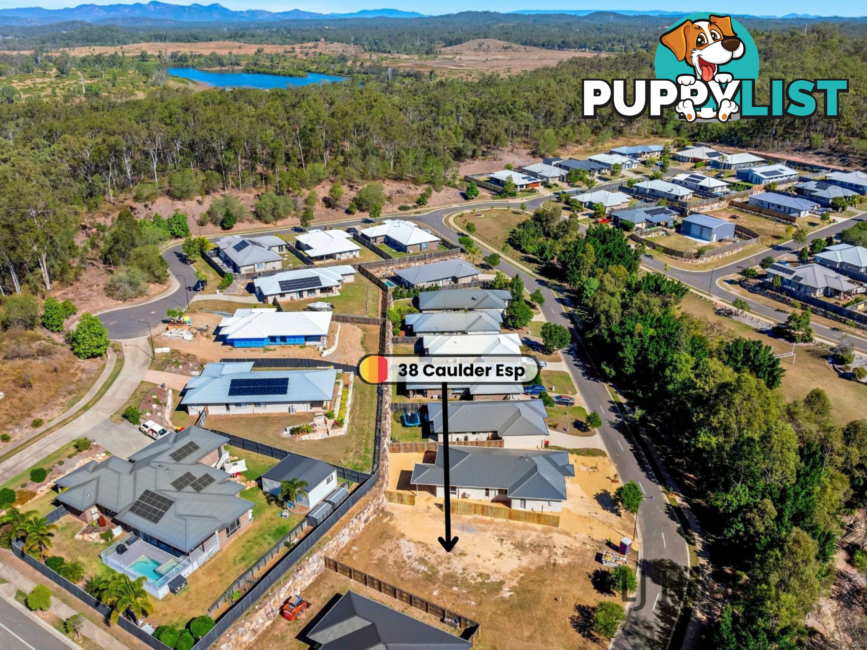 38 Caulder Esplanade BOYNE ISLAND QLD 4680