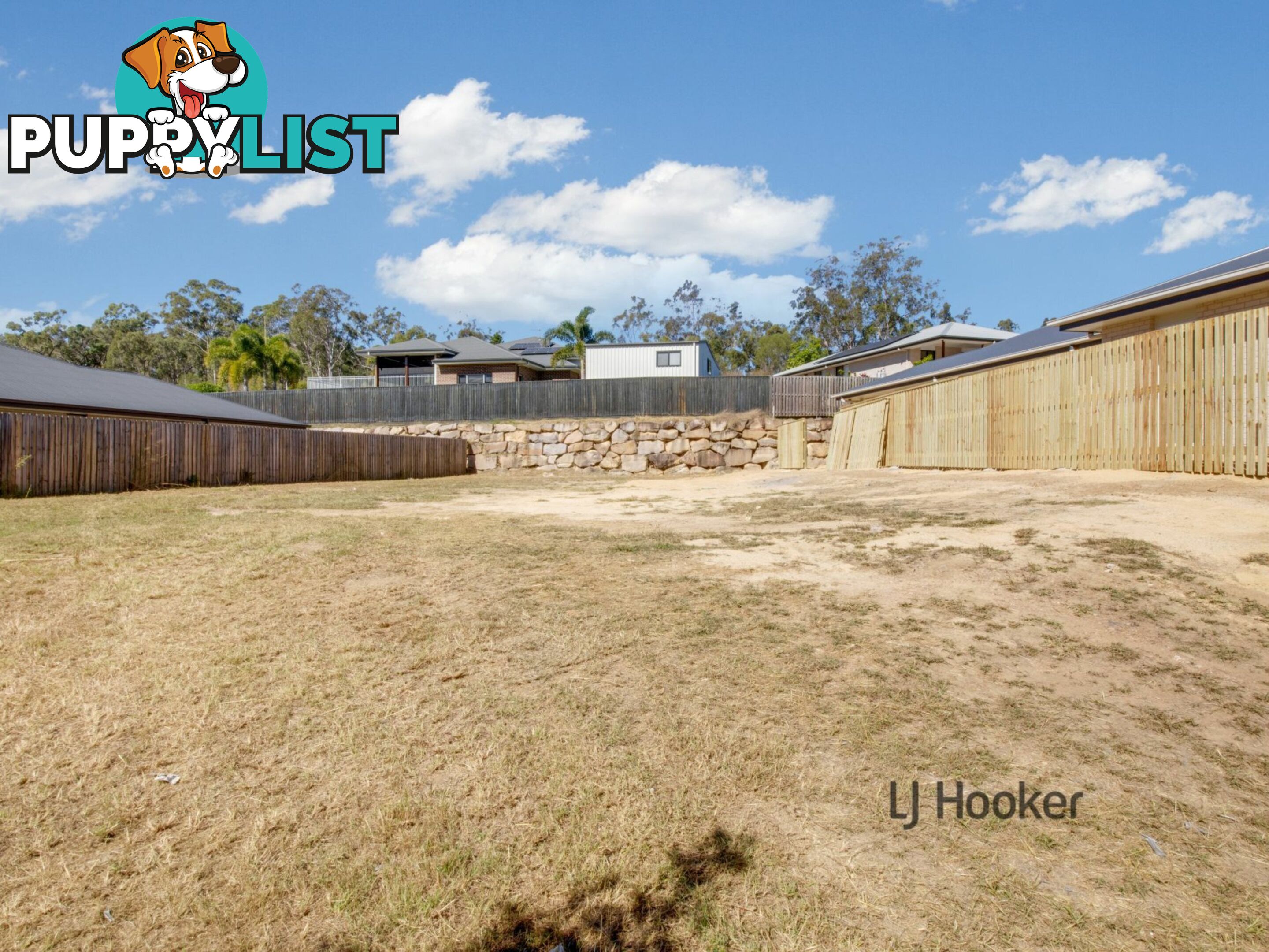 38 Caulder Esplanade BOYNE ISLAND QLD 4680