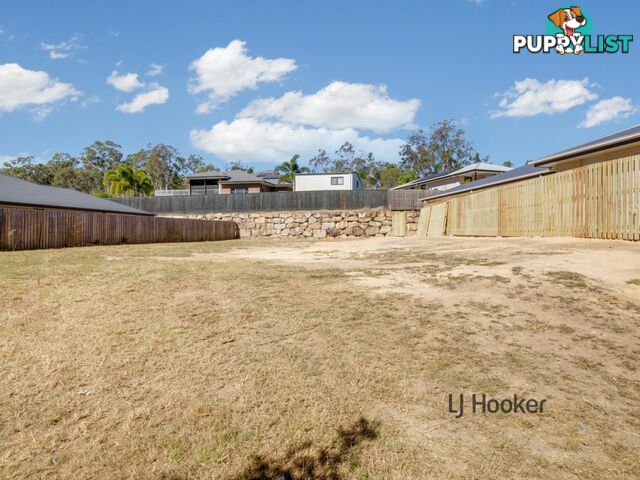 38 Caulder Esplanade BOYNE ISLAND QLD 4680