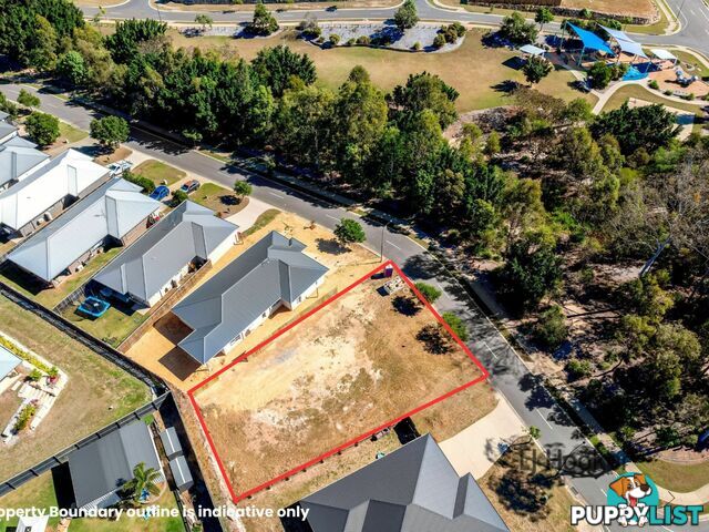 38 Caulder Esplanade BOYNE ISLAND QLD 4680