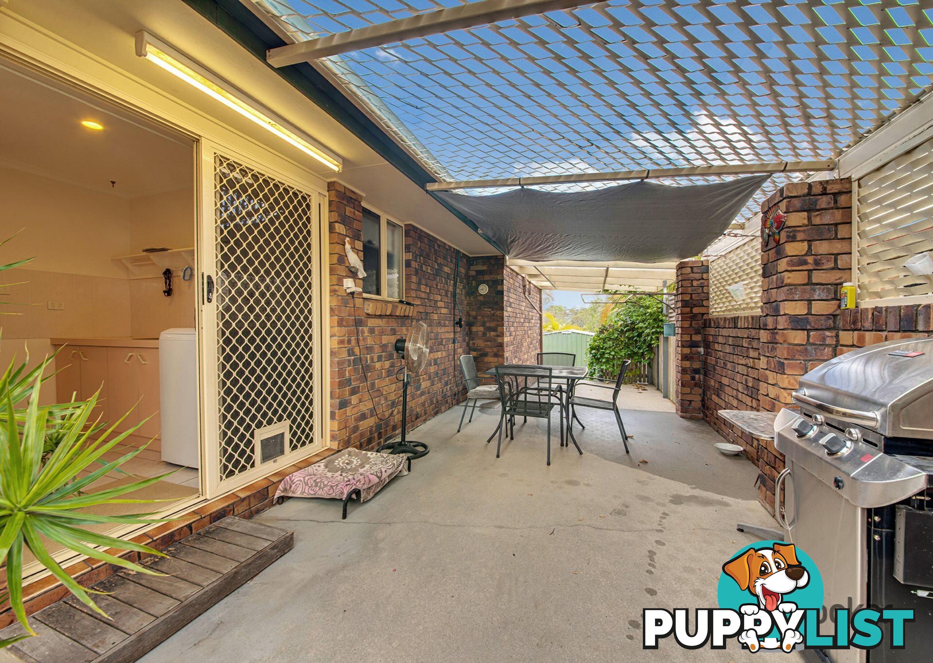 48 Lomandra Street BOYNE ISLAND QLD 4680