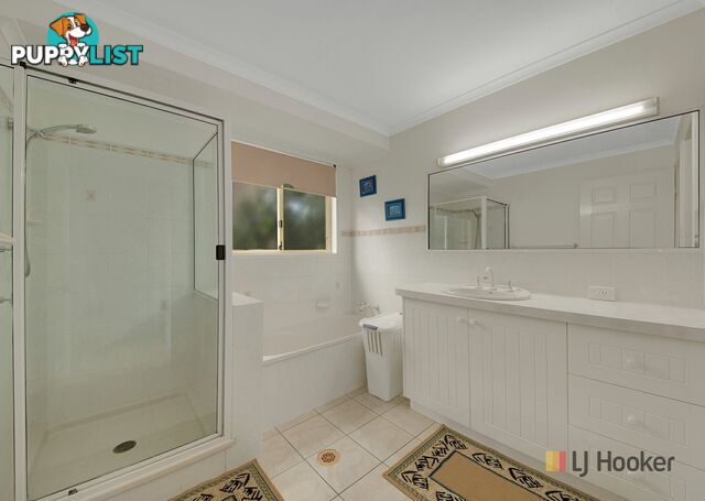 48 Lomandra Street BOYNE ISLAND QLD 4680