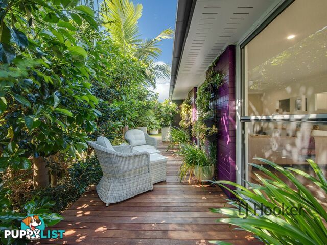 12 Alkina Crescent BOYNE ISLAND QLD 4680