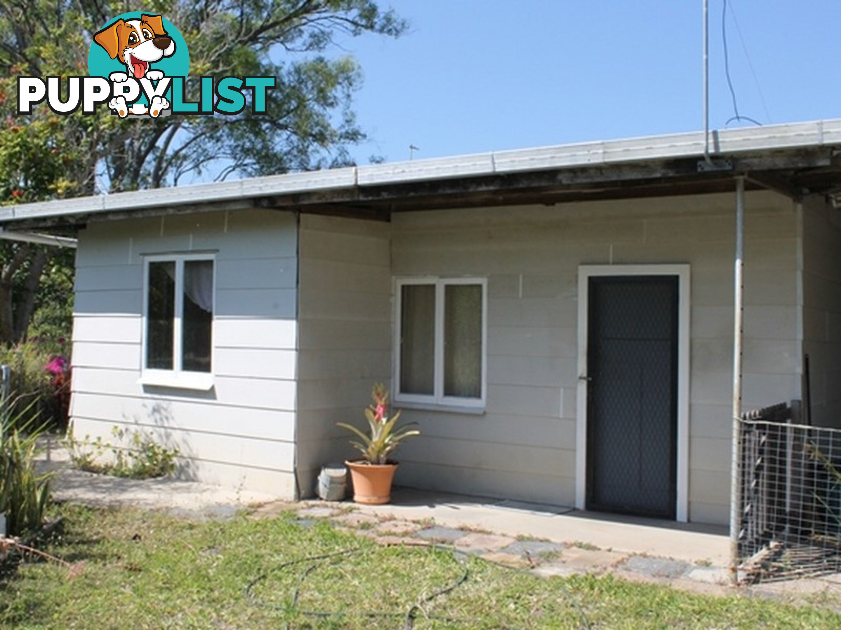 36 Tuckers Road BOYNE ISLAND QLD 4680