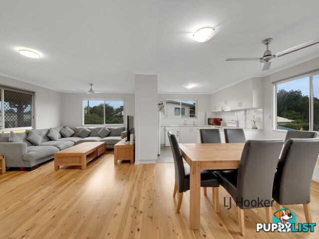 25 Alexander Street BOYNE ISLAND QLD 4680