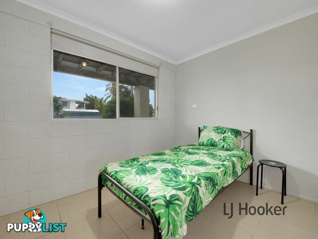 25 Alexander Street BOYNE ISLAND QLD 4680