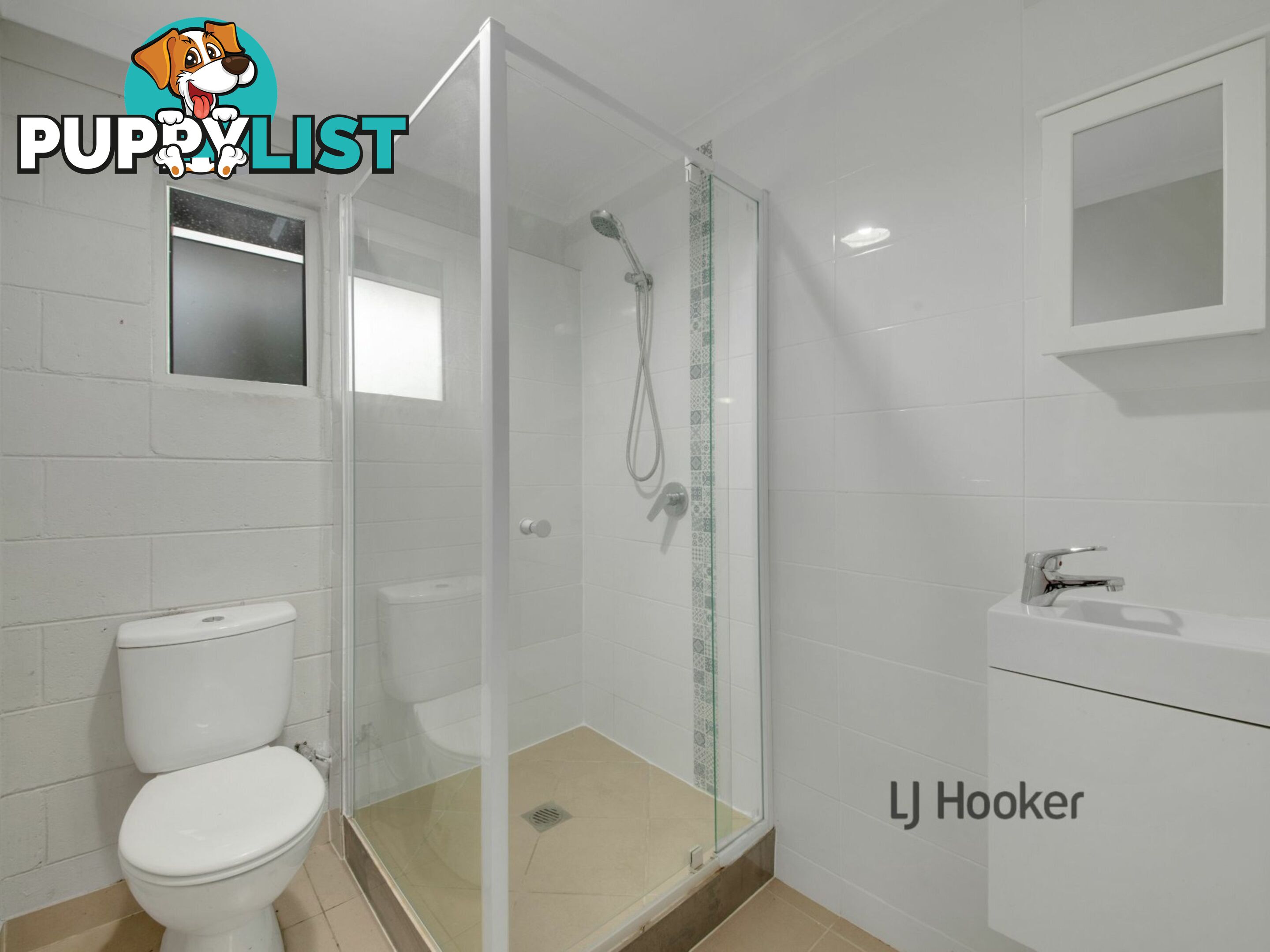 25 Alexander Street BOYNE ISLAND QLD 4680