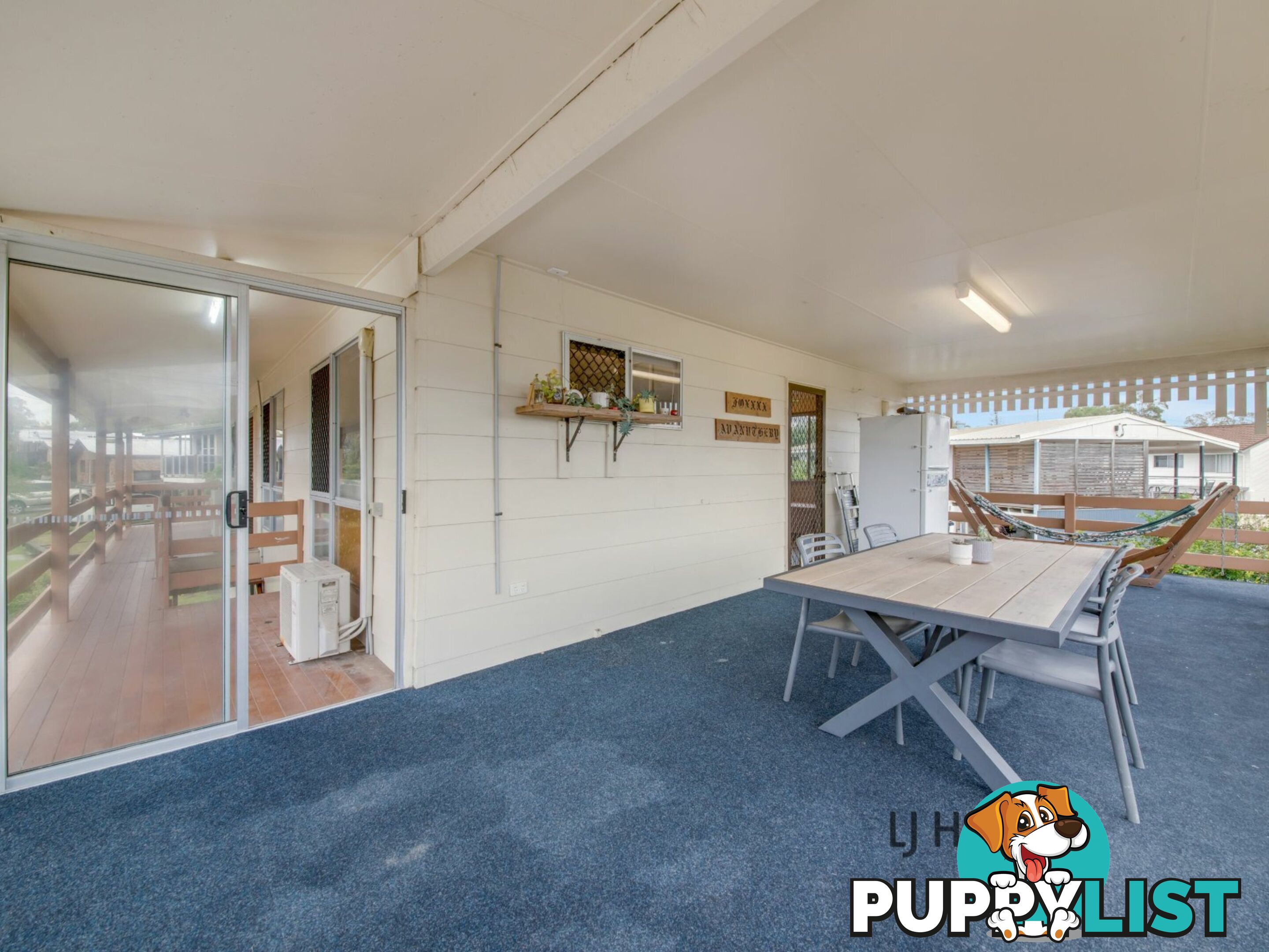 25 Alexander Street BOYNE ISLAND QLD 4680