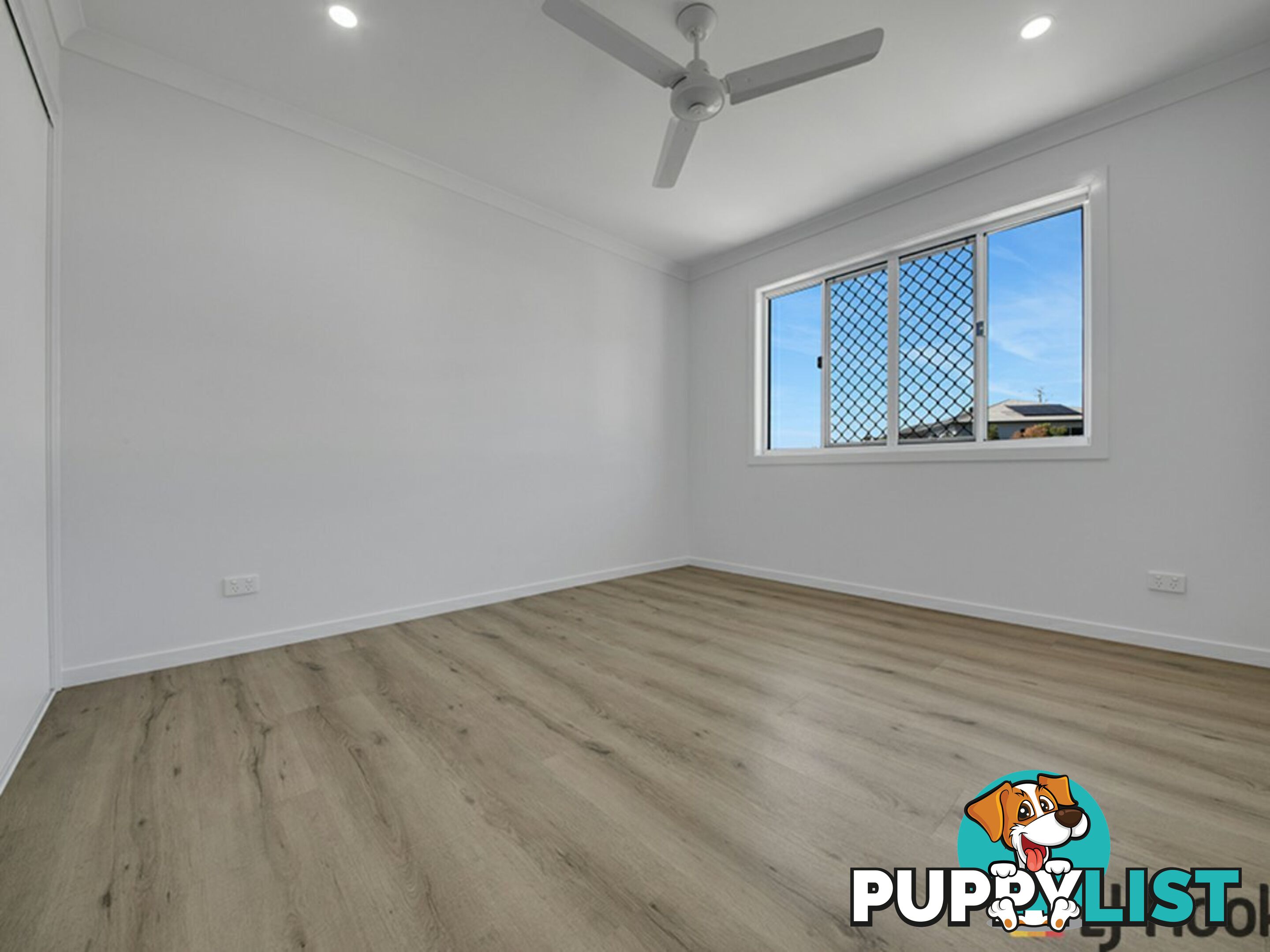 8 Jenny Lind Court BOYNE ISLAND QLD 4680