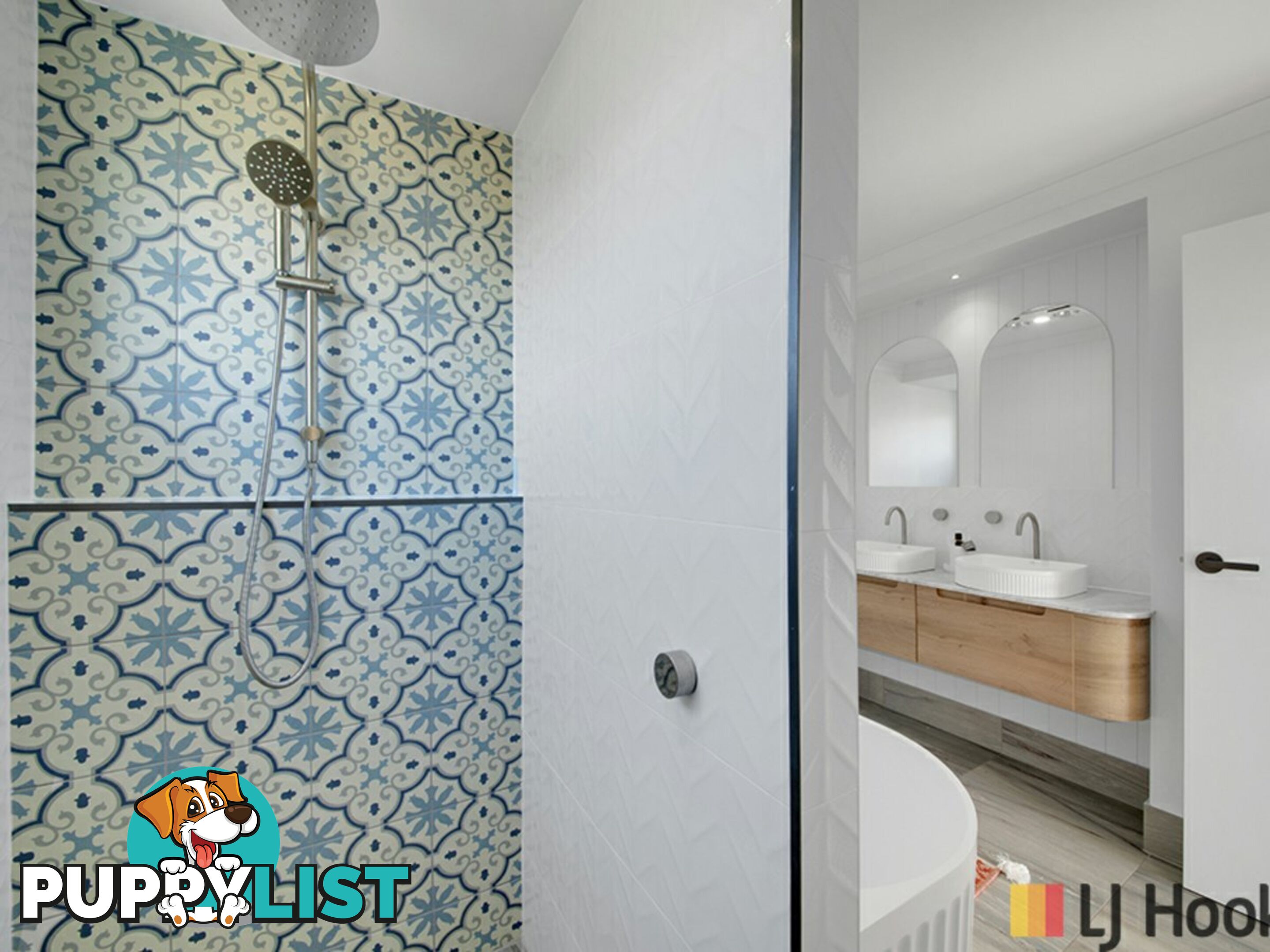 8 Jenny Lind Court BOYNE ISLAND QLD 4680