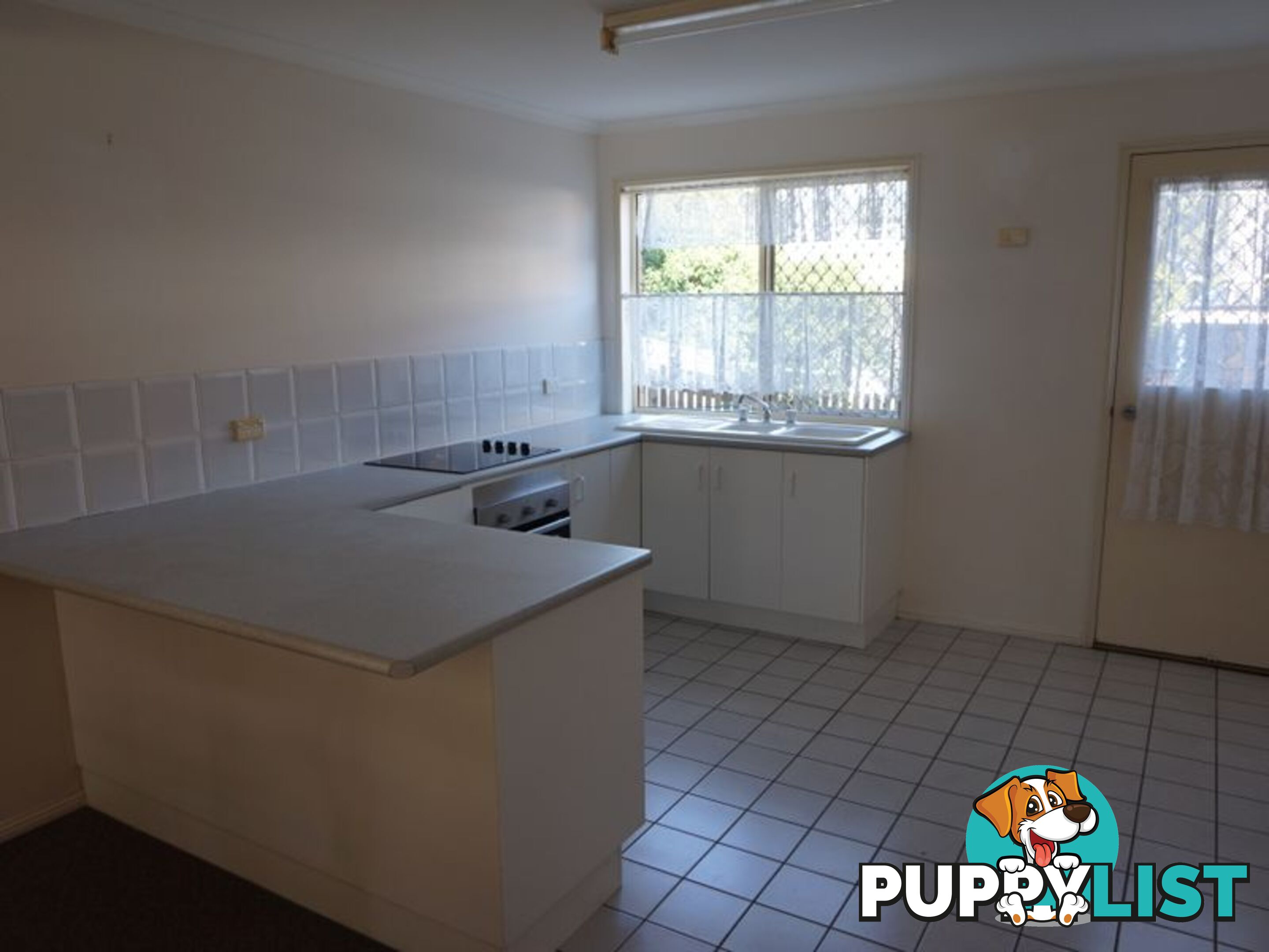 1/6 Hampton Drive TANNUM SANDS QLD 4680