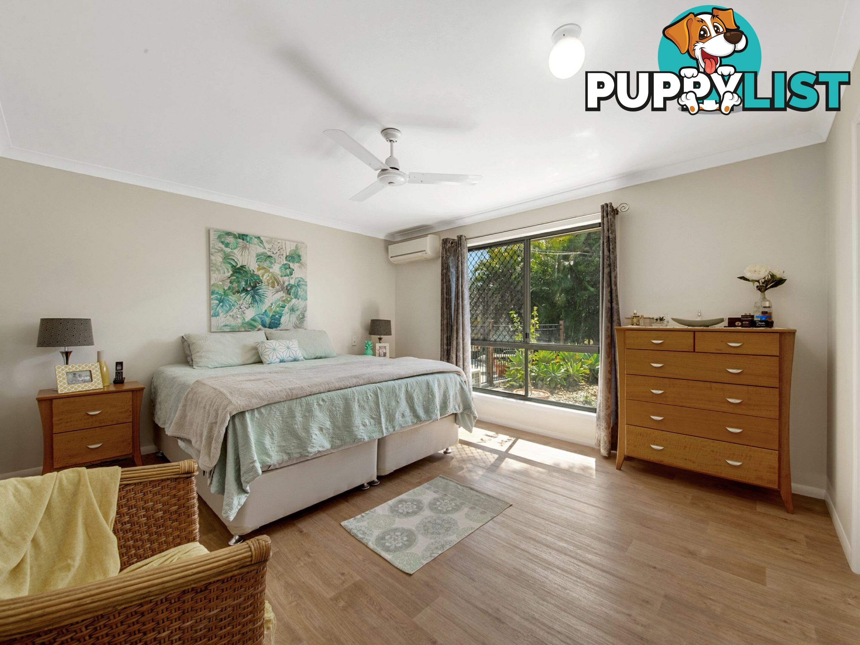 1 Ronpen Close TANNUM SANDS QLD 4680