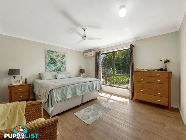 1 Ronpen Close TANNUM SANDS QLD 4680