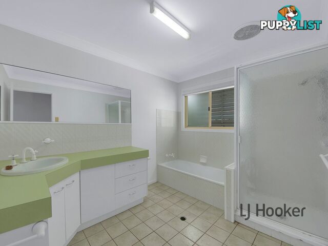 86 Booth Avenue TANNUM SANDS QLD 4680