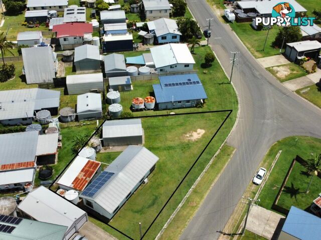 2 Worthington Road TURKEY BEACH QLD 4678