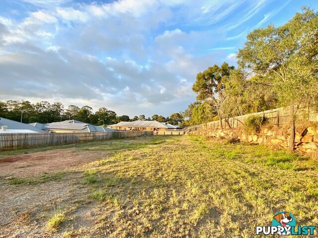 32 Longreach Court TANNUM SANDS QLD 4680