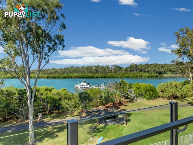 303/10 Wyndham Avenue BOYNE ISLAND QLD 4680